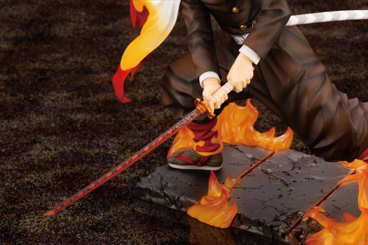 Demon Slayer - 1/8 Kyojuro Rengoku ARTFX J PVC Figure - Image 6