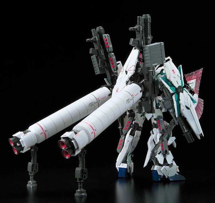 Gundam UC - 1/144 RG Full Armor Unicorn Gundam Model Kit - Image 3
