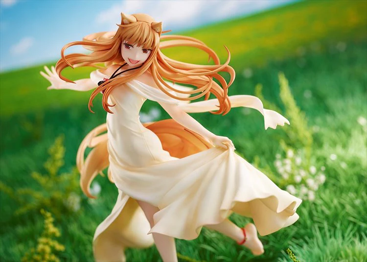 Spice And Wolf - 1/7 Holo PVC Figure - Image 3