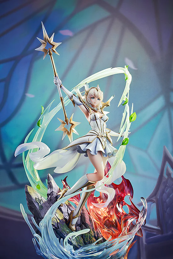 League Of Legends - Elementalist Lux PVC Figure - Image 2