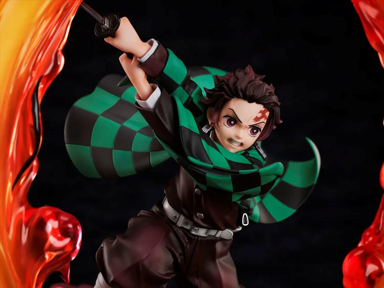 Demon Slayer - 1/8 Tanjiro Kamado Hinokami Kagura Ver. PVC Figure - Image 8
