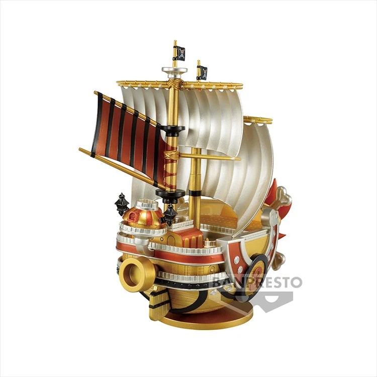 One Piece - Thousand Sunny Mega World Collectable Gold Color Prize Figure - Image 3