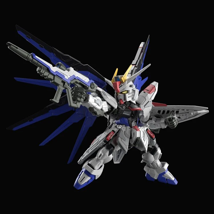 Gundam - SD Master Grade Freedom Gundam - Image 4