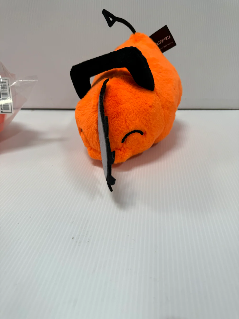 Chainsaw Man - Pochita 25cm Plush B - Image 3