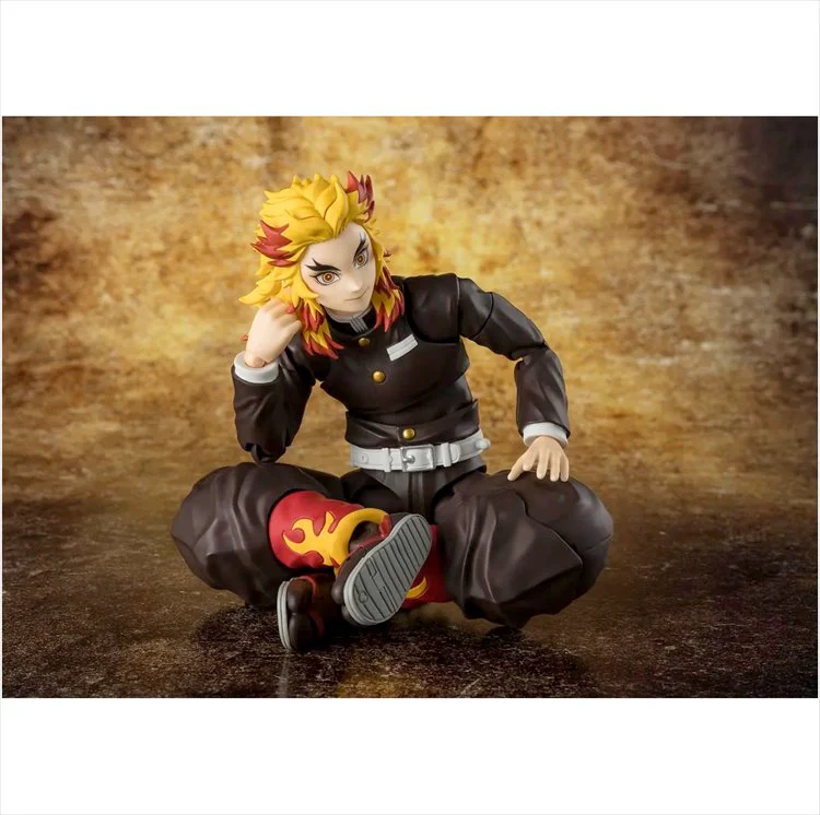 Demon Slayer - Kyojuro Rengoku S.H.Figuarts - Image 4