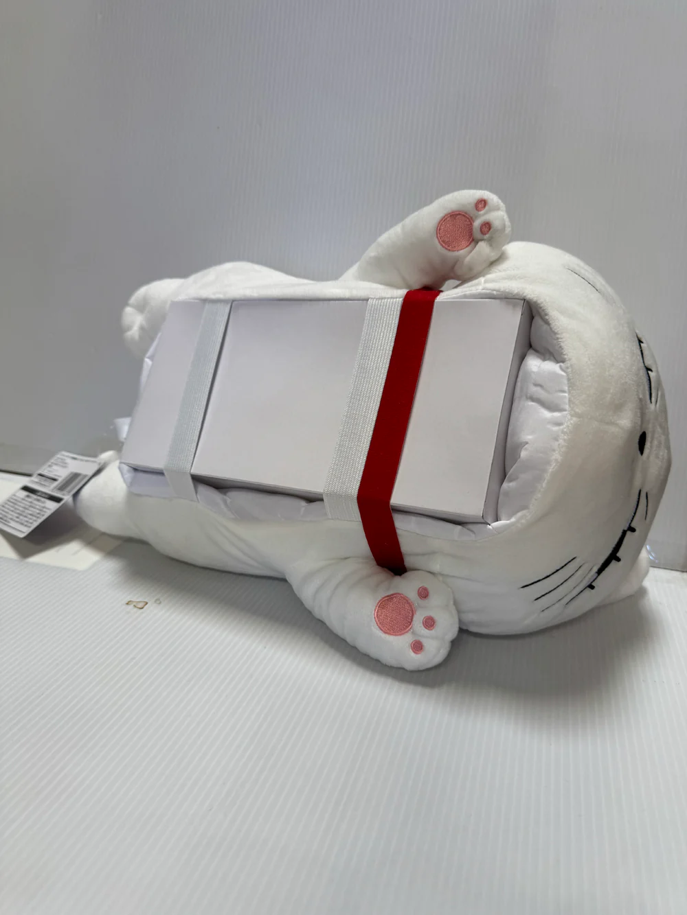 DanDaDan - Turbo Granny Tissue Box 35cm Plush - Image 2