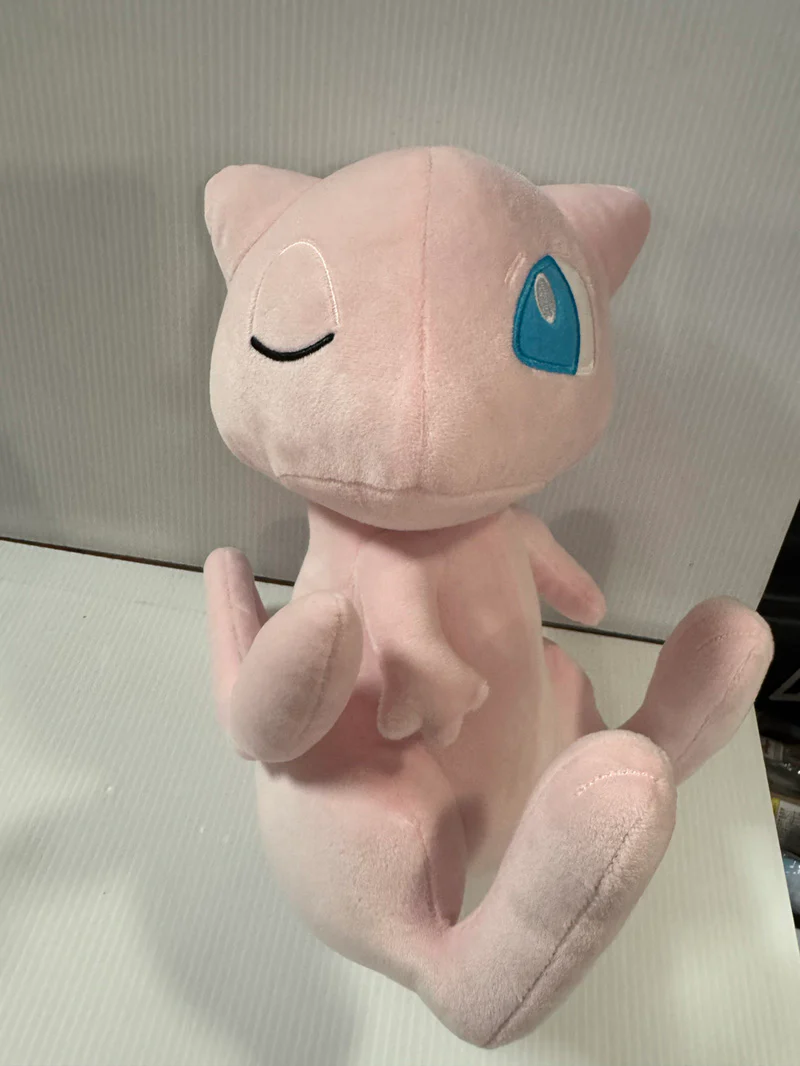 Pokemon - Mew 24cm Plush
